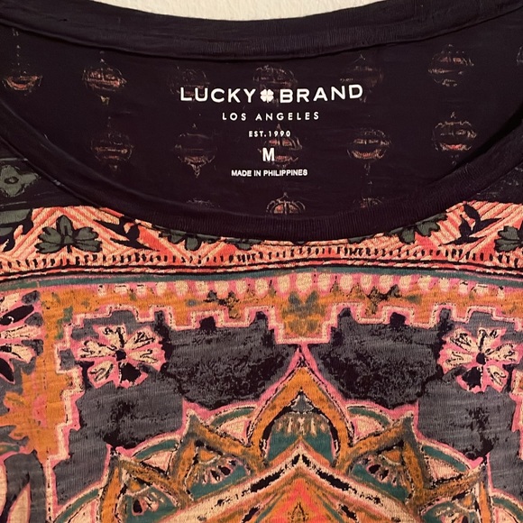 New, lucky brand short sleeve top - Picture 3 of 3